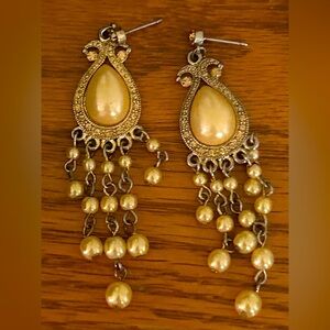Gold tin and cream pearl dangles